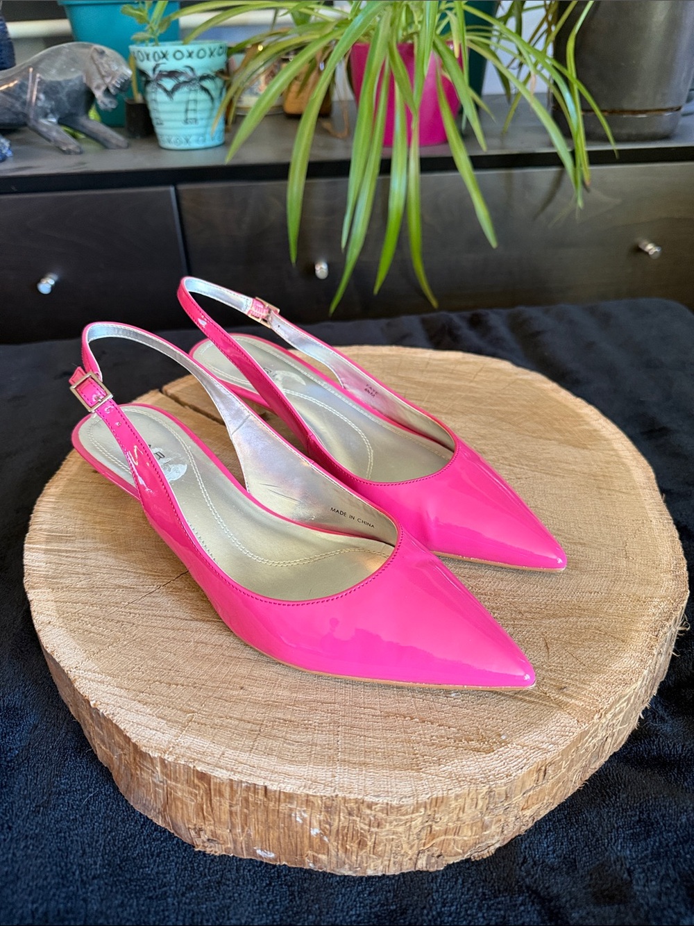 Tahari Hot Pink Patent Slingback Kitten Heels